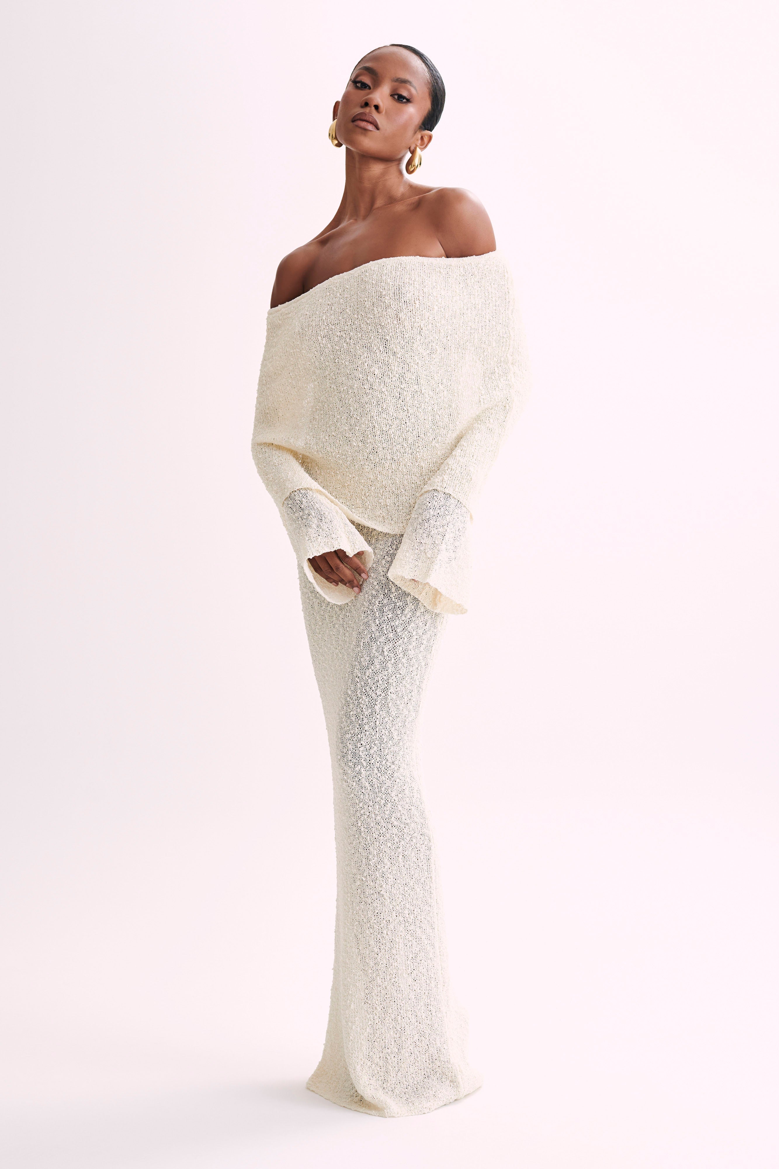 Marisol Off-Shoulder Jurk.