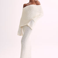 Marisol Off-Shoulder Jurk.