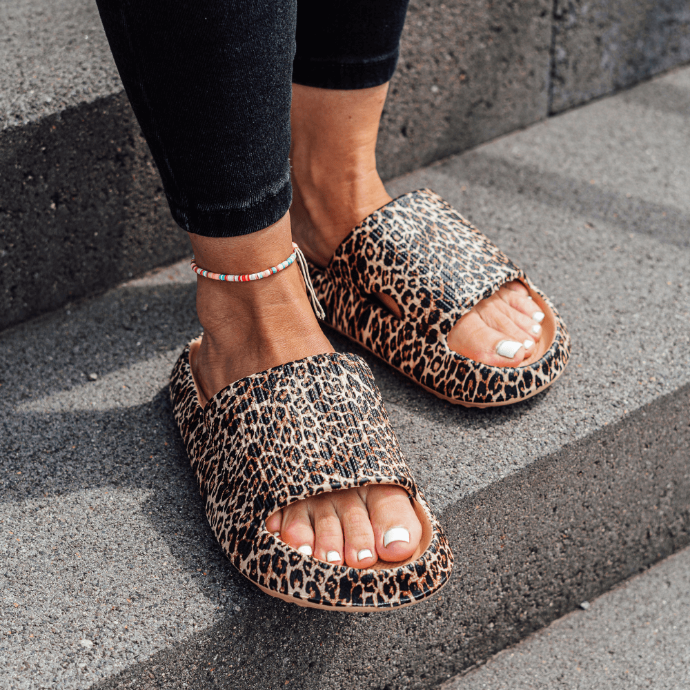 Pummys™ Slippers