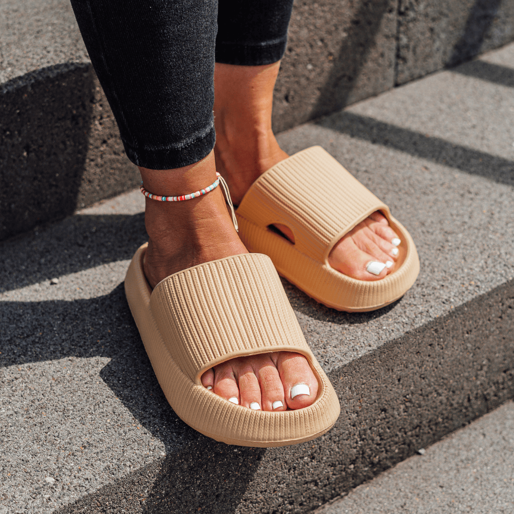 Pummys™ Slippers